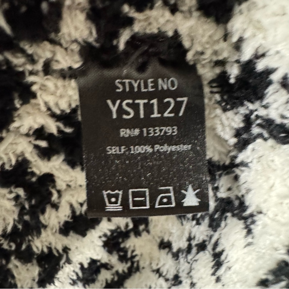 Pol Black And White Patterned Patchwork Plush Swe… - image 7